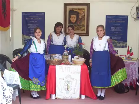 Costume femminile tradizionale