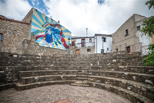6 - Teatro Comunale
